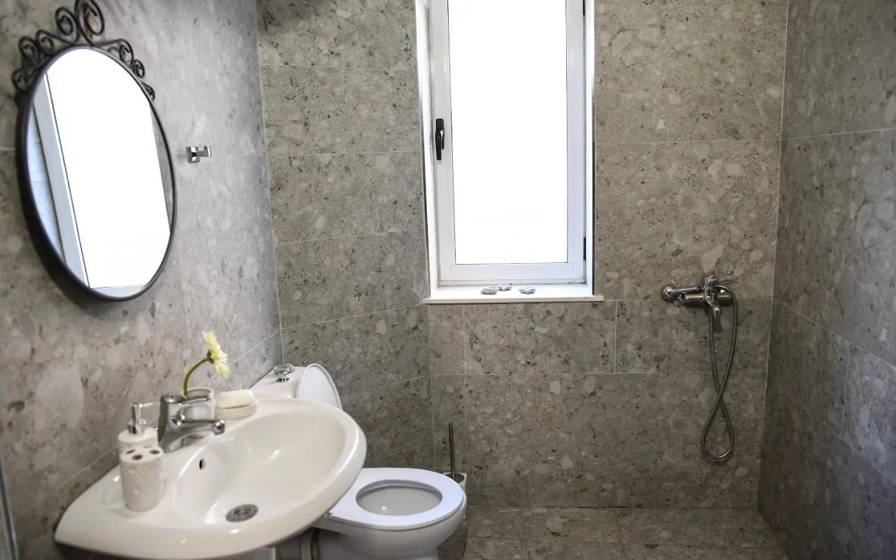 Lovely Apartment At The Heart Of Myslym Shyri Tirana